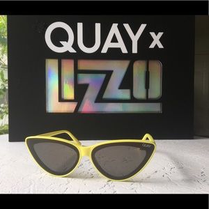 Quay x Lizzo FLEX sunglasses in Yell/SMK